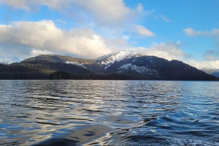 Neka Bay
